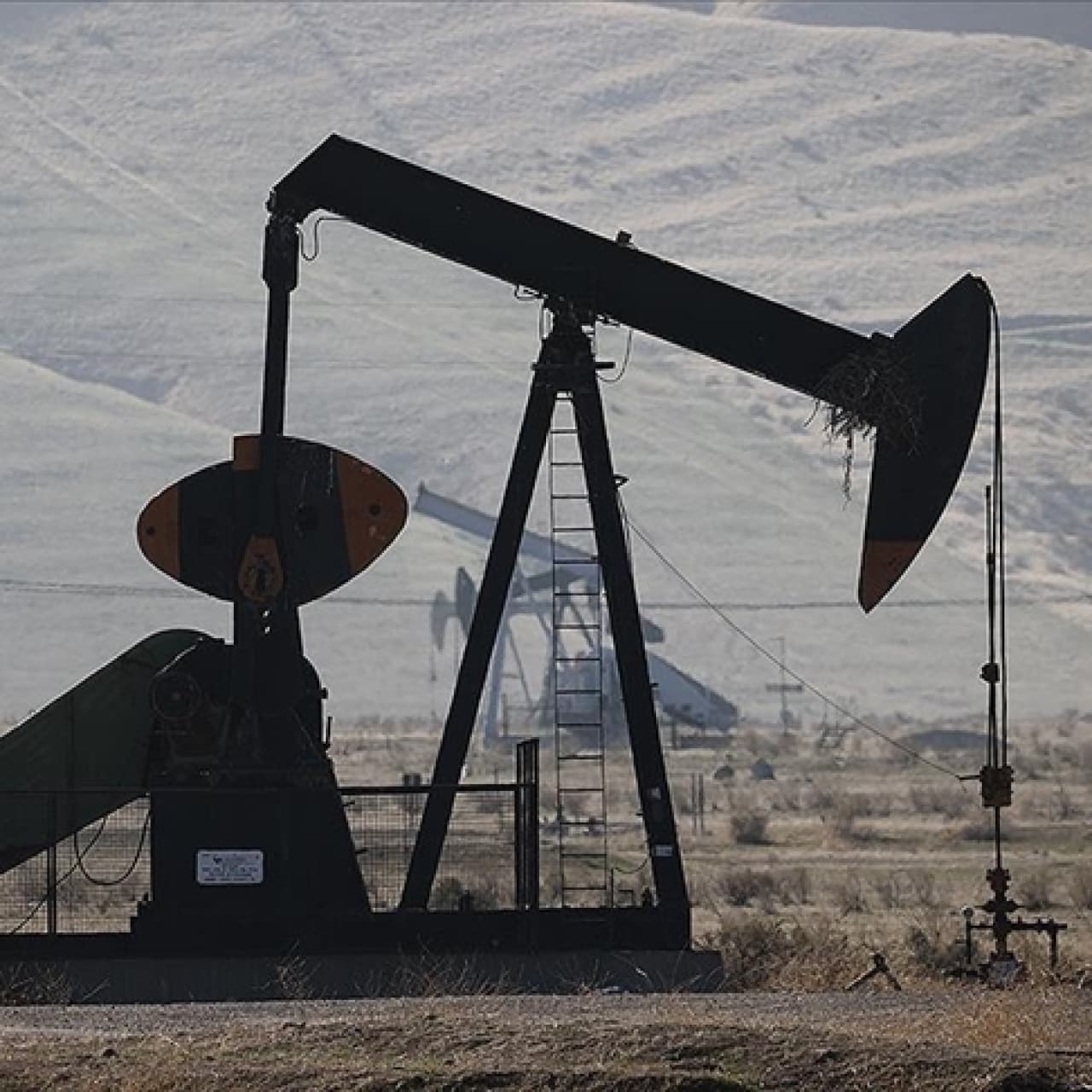 Brent petrolün fiyatı 120 doları aştı