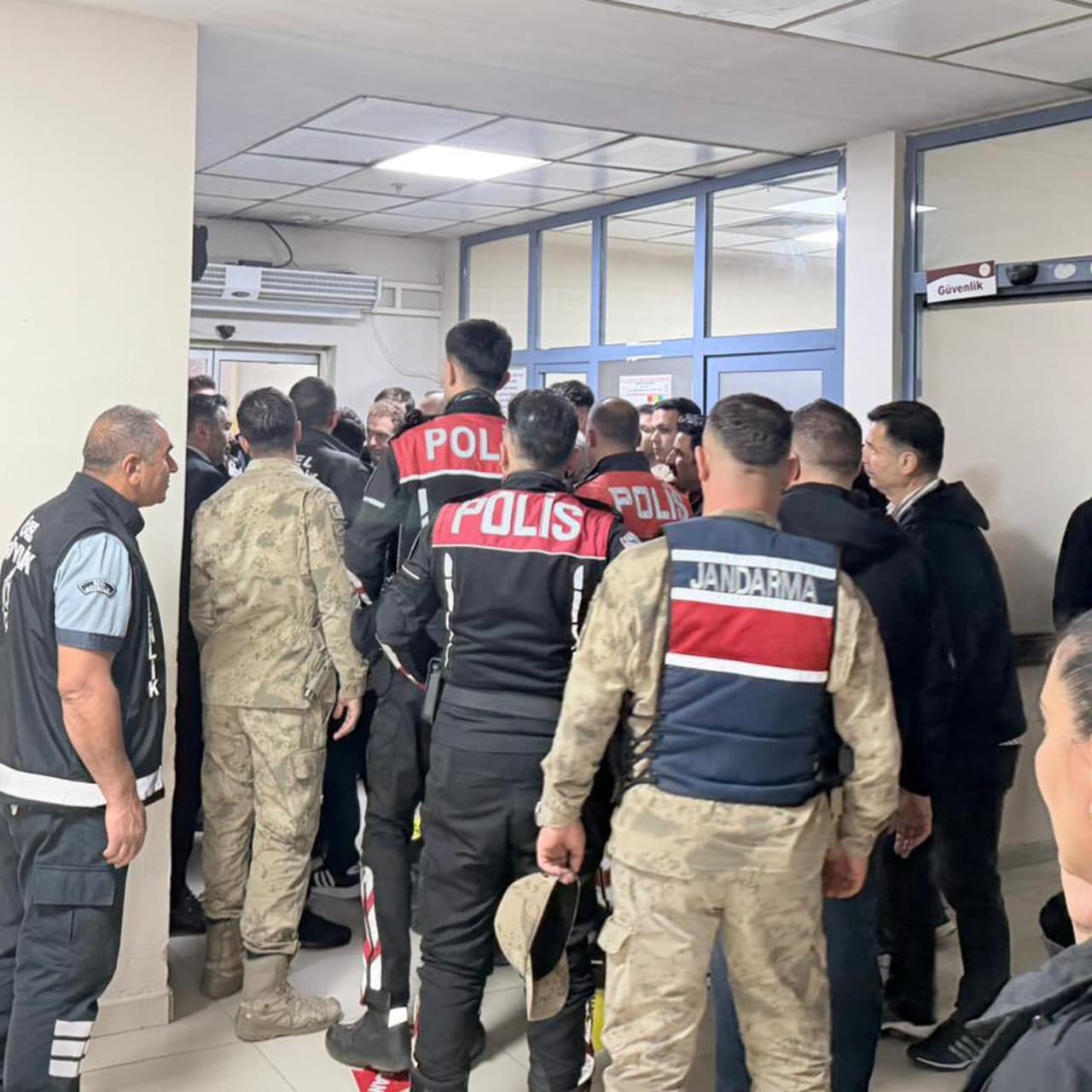 Çocukların silahla oyunu ölümle bitti