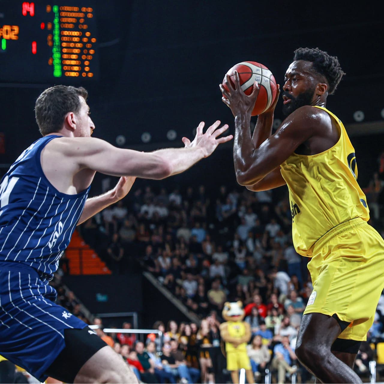 Anadolu Efes deplasmanda hata yapmadı!