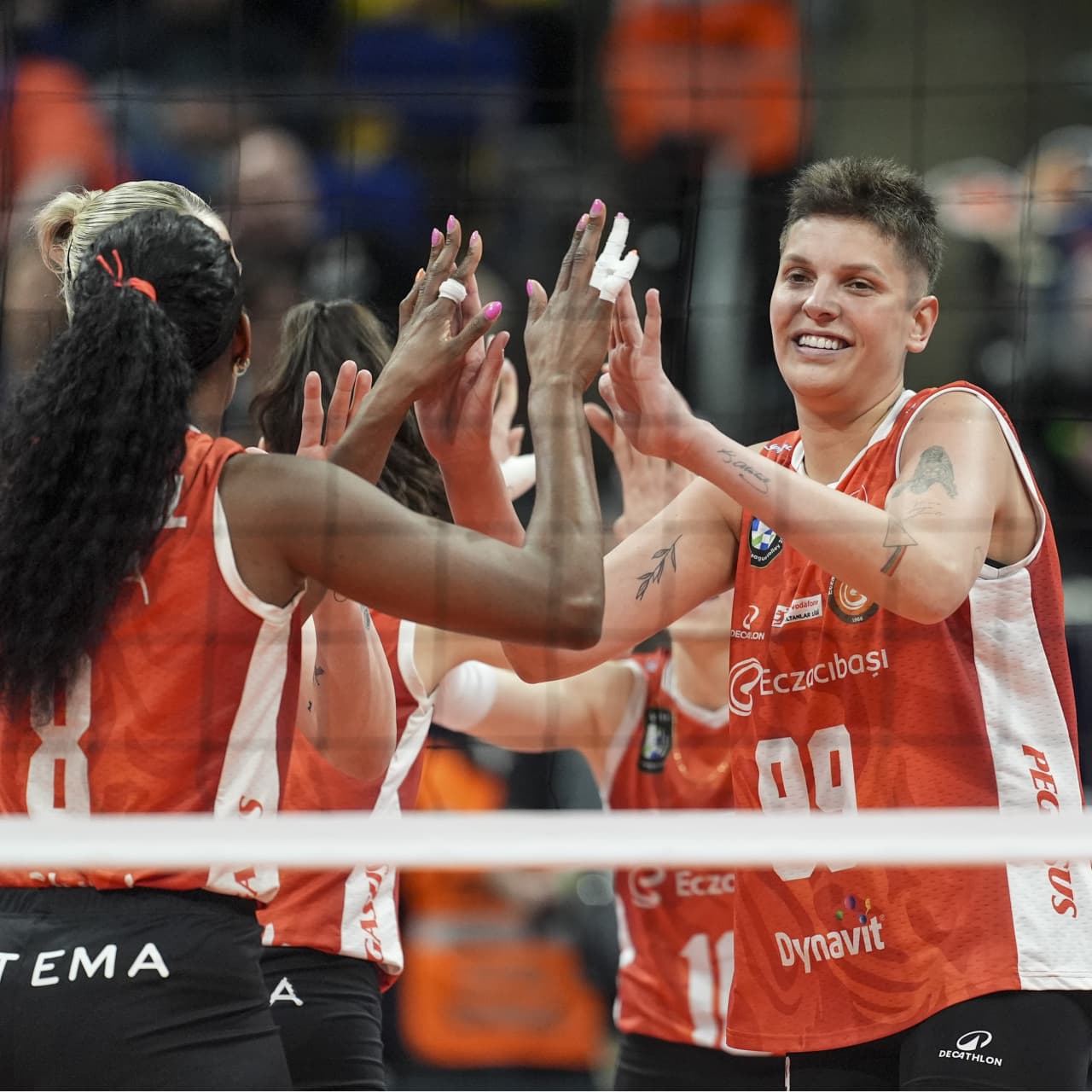 Şampiyonlar Ligi'nde finalin adı: VakıfBank-Eczacıbaşı!
