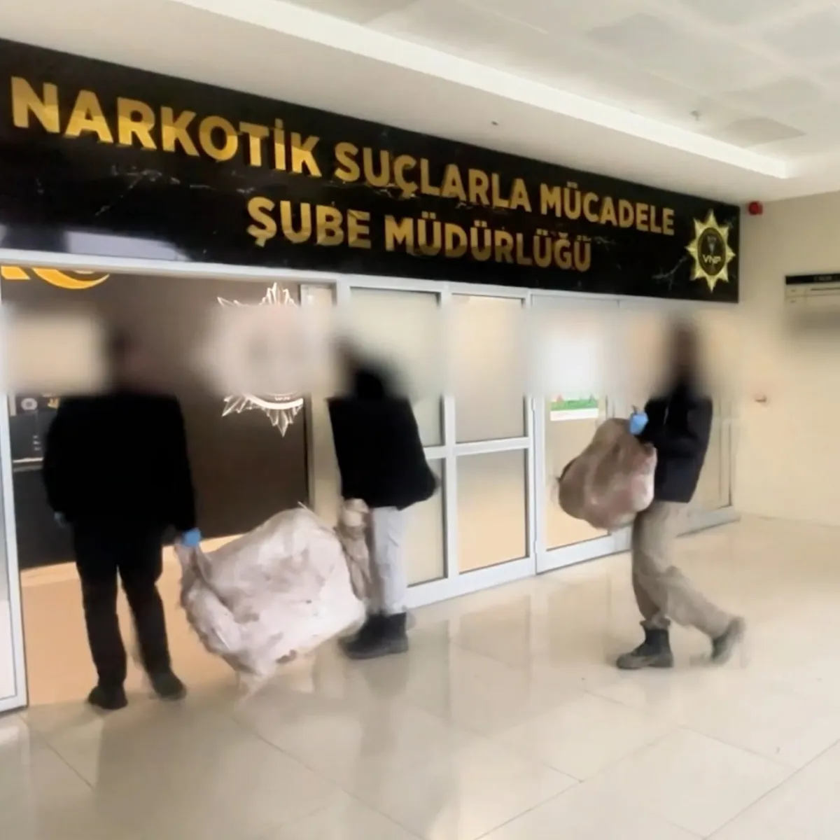 240 kilo uyuşturucu ele geçirildi